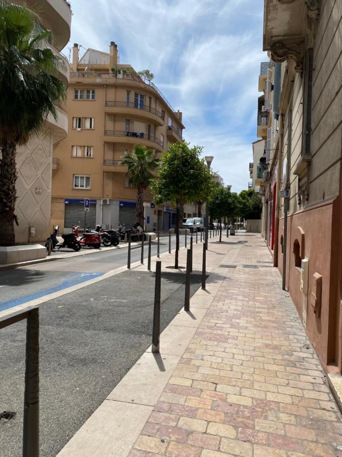 Studio 30 M2 Hyper Centre, Neuf, Parking Gratuit, 3 Etoiles Cannes Exterior foto